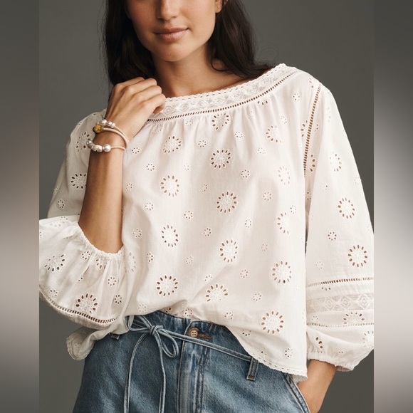 Anthropologie Tops - Anthropologie Pilcro Long-Sleeve White Eyelet Swing Blouse Small